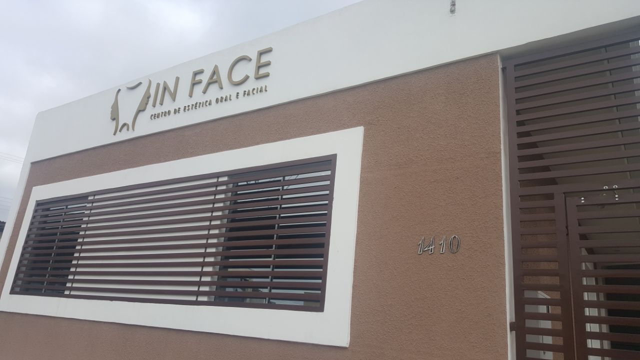 IN FACE